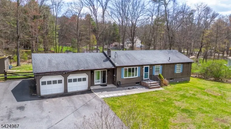 215 New Rd, Montague, NJ 07827 - #1