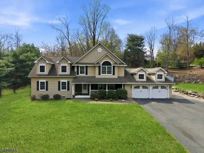 18 Valhalla Rd, Montville, NJ 07045 - #2
