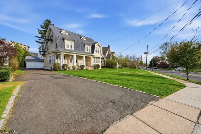 44 Oberlin St, Maplewood, NJ 07040 - #2