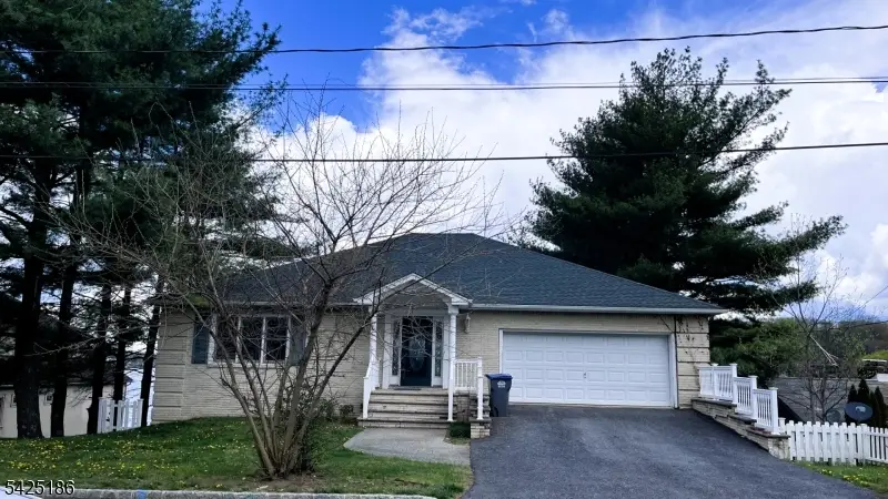 159 Mcgregor Ave, Mount Arlington, NJ 07856 - #1