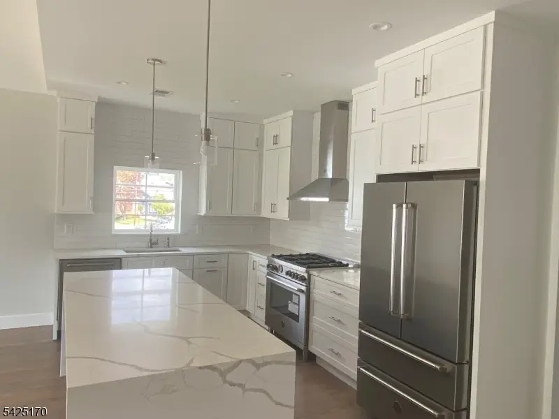 402 Rutgers Ave, Hillside, NJ 07205 - #2