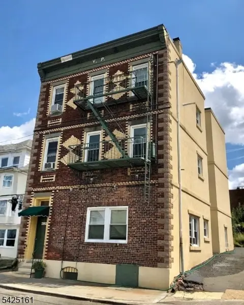 280 Macarthur Ave, Garfield, NJ 07026 - #1