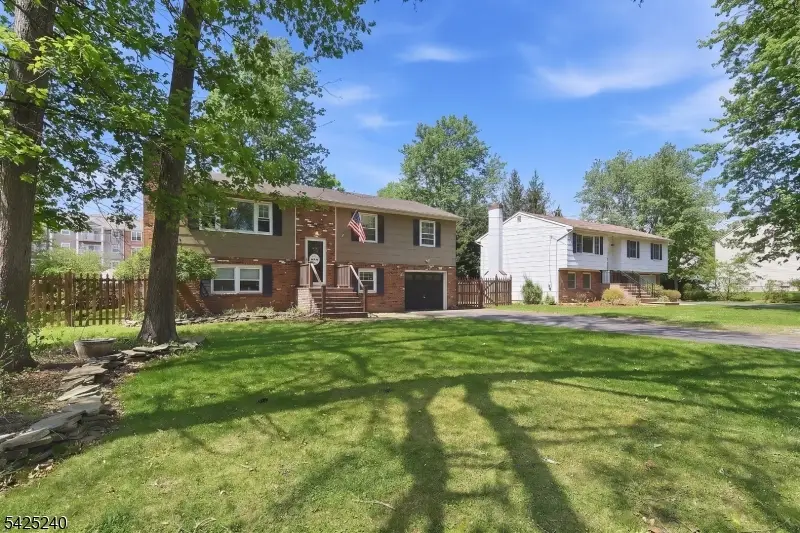 241 Woodside Ln, Finderne, NJ 08807 - #2