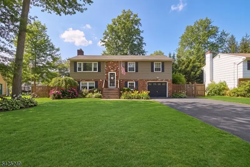241 Woodside Ln, Finderne, NJ 08807 - #3