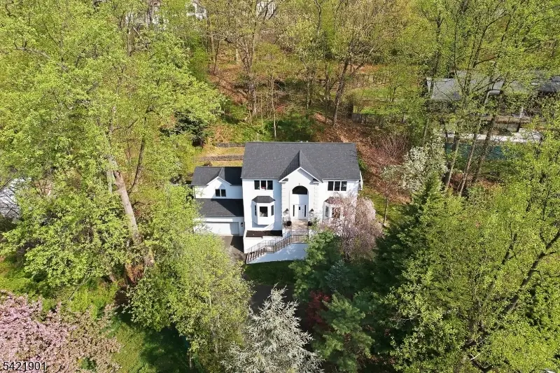 8 Clearview Rd, Springfield, NJ 07081 - #3