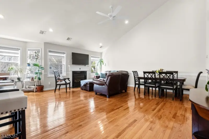 569 Coventry Dr #569, Nutley, NJ 07110 - #3