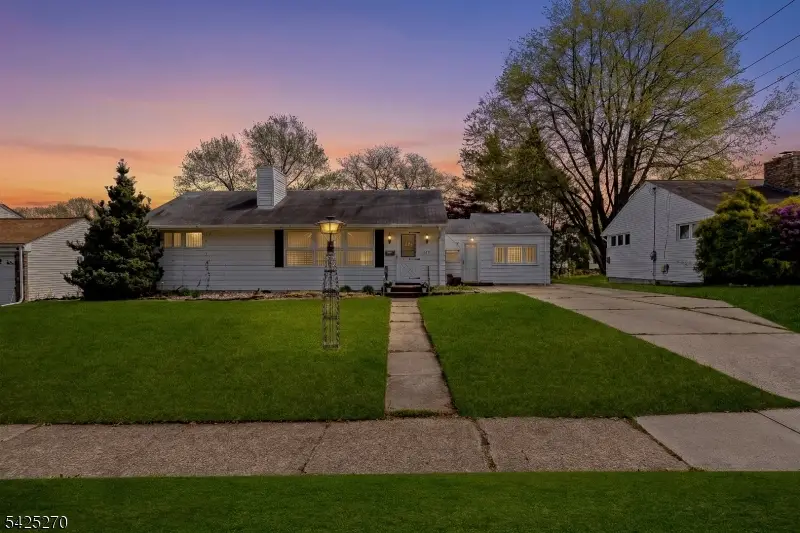 126 Villanova Dr, Lawrence, NJ 08648 - #1