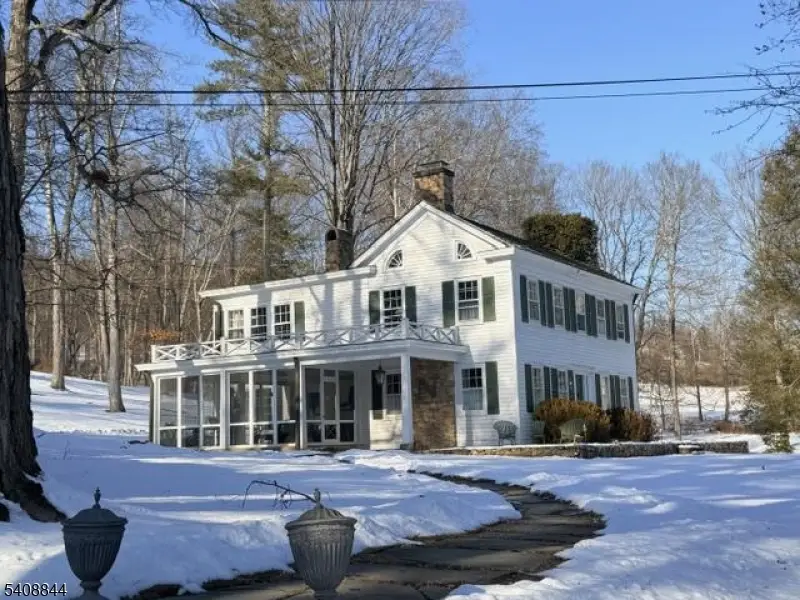 121 Mosle Rd, Mendham, NJ 07945 - #1