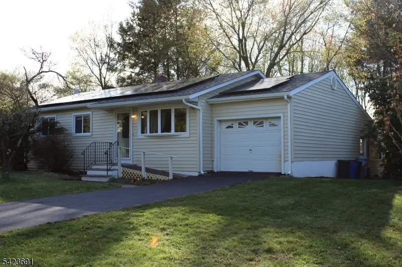 12 Mary Ann Rd, Oak Ridge, NJ 07438 - #1