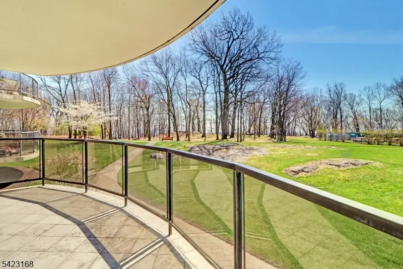 2 Claridge Dr. 1le, Verona, NJ 07044 - #1