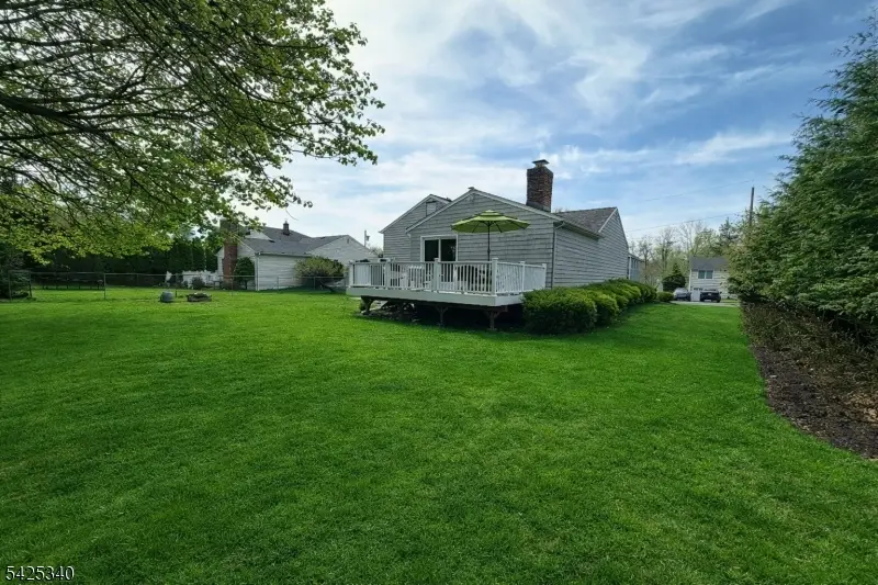 8 Alcott Dr, Livingston, NJ 07039 - #2