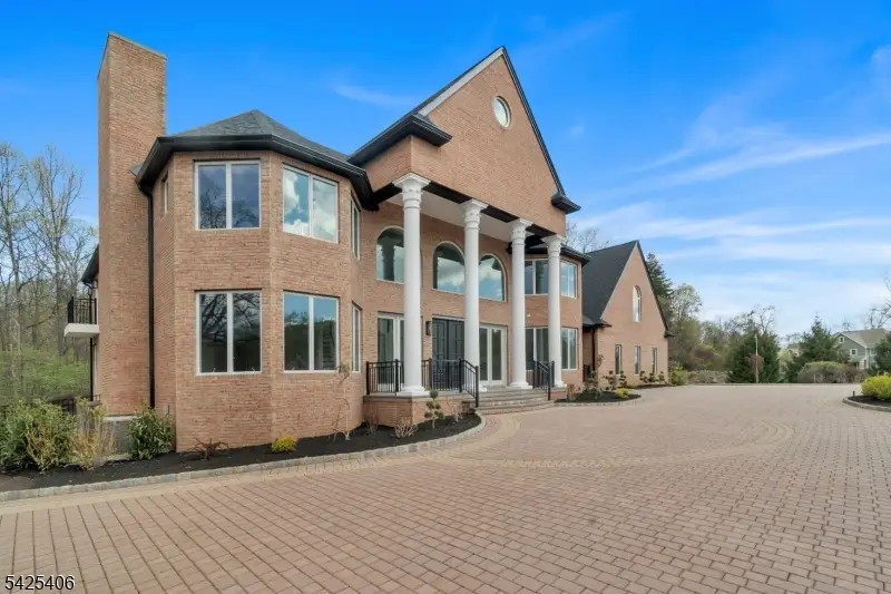 19 Amira Ln, Kinnelon, NJ 07405 - #2