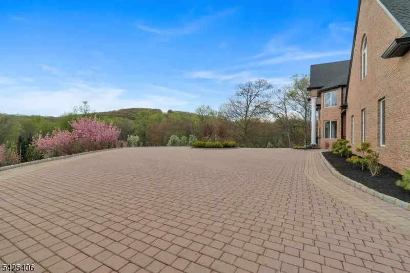 19 Amira Ln, Kinnelon, NJ 07405 - #3