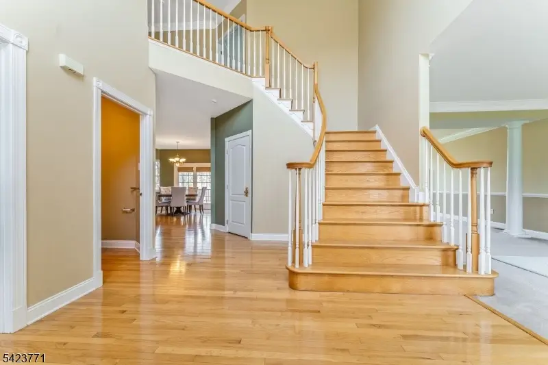 61 Albert Dr, Clinton, NJ 08809 - #2