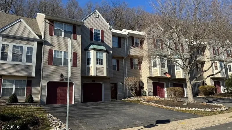 117 Pinehurst Dr, Washington, NJ 07882 - #2