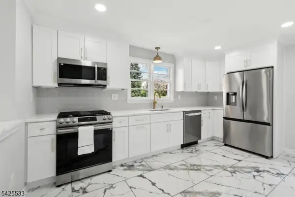 8 Oak St, Netcong Boro, NJ 07857