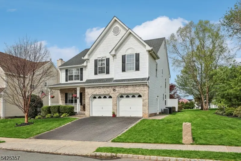 25 Francis Dr, Bradley Gardens, NJ 08807 - #3