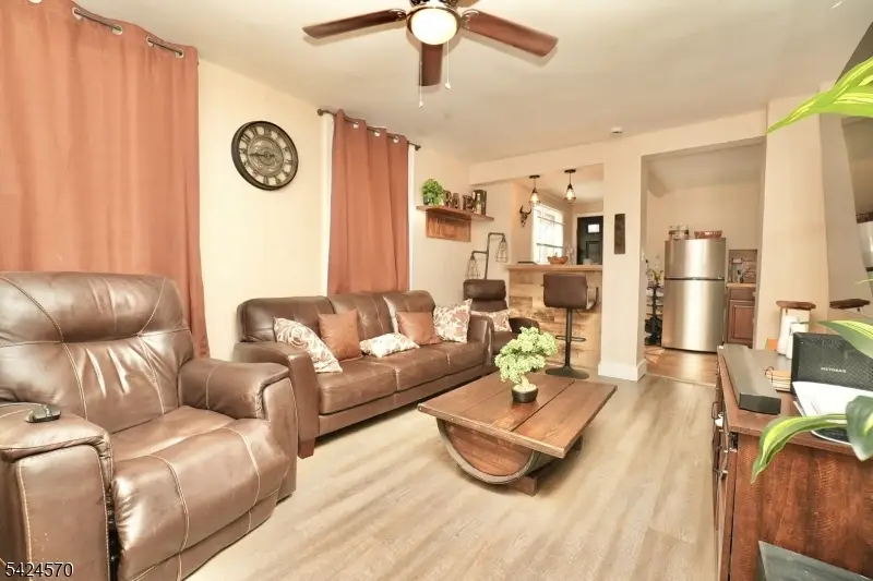 3 Laurel Ave, Maplewood, NJ 07040 - #1