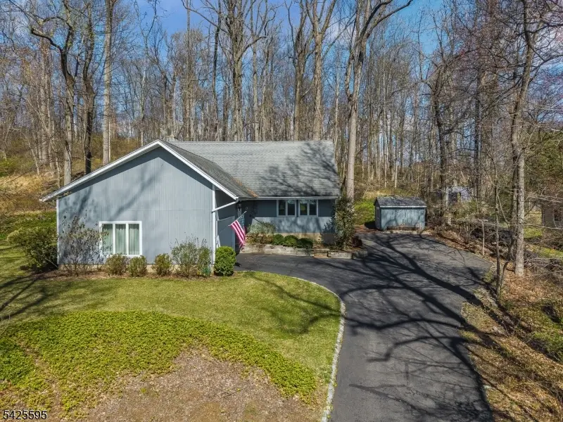296 Andersen Rd, Holland, NJ 08848 - #1
