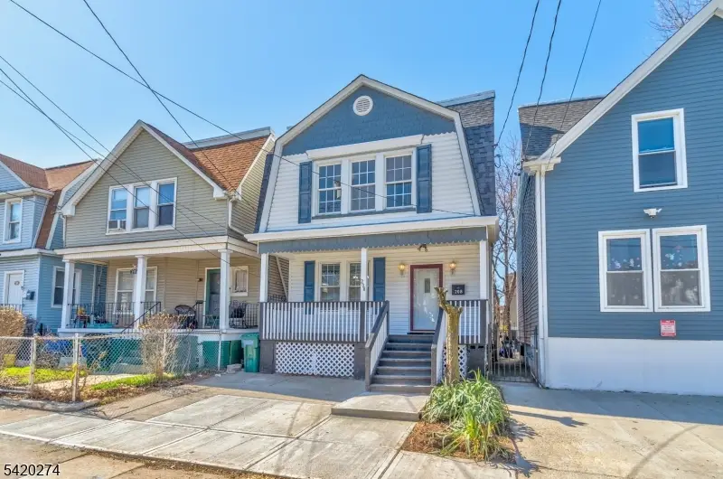 208 N 11th St, Newark, NJ 07107 - #1