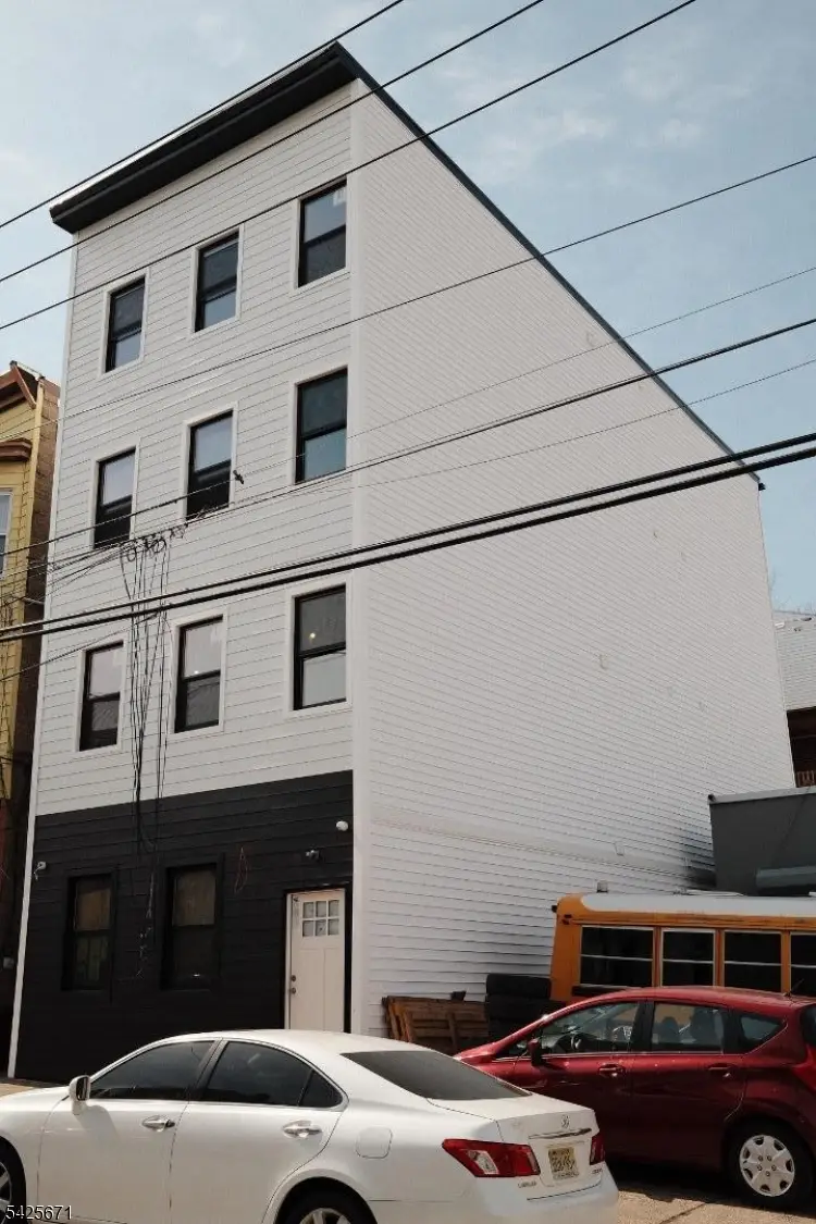 142 Mill St, Paterson, NJ 07501 - #2