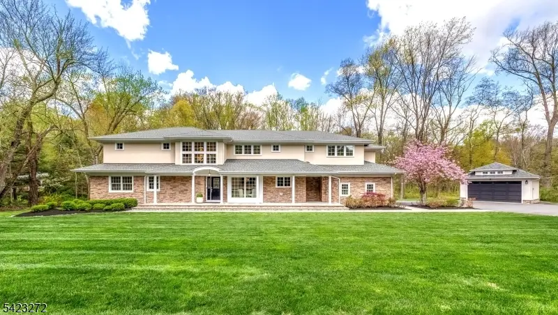777 Valley Rd, Watchung, NJ 07069 - #2