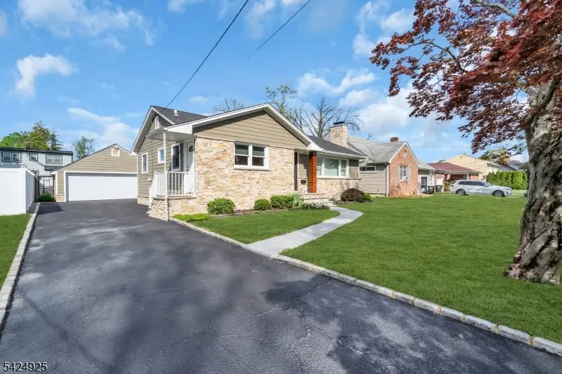 319 Myrtle Ave, Scotch Plains, NJ 07076 - #2
