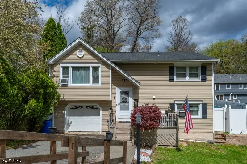 44 Fordham Trl, Hopatcong, NJ 07843 - #3