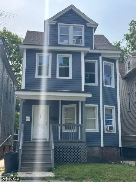 380 Halsted St, East Orange, NJ 07018 - #1
