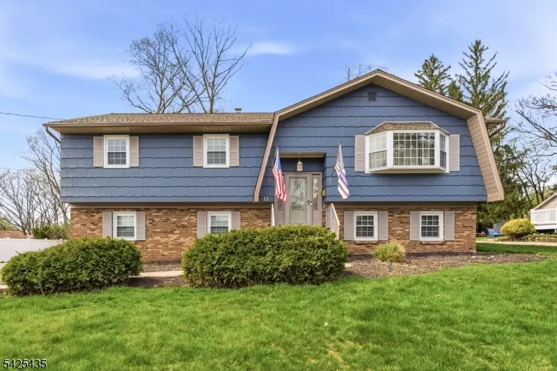 11 Overlook Dr, Rockaway, NJ 07866 - #2