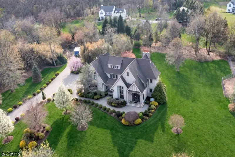 8 Mountain Top Dr, Liberty, NJ 07838 - #1