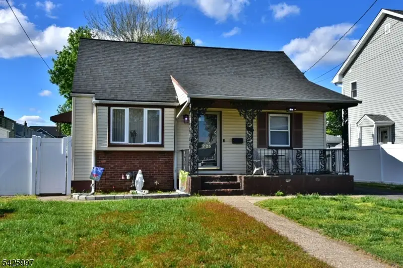 225 Wilson St, Saddle Brook, NJ 07663 - #3