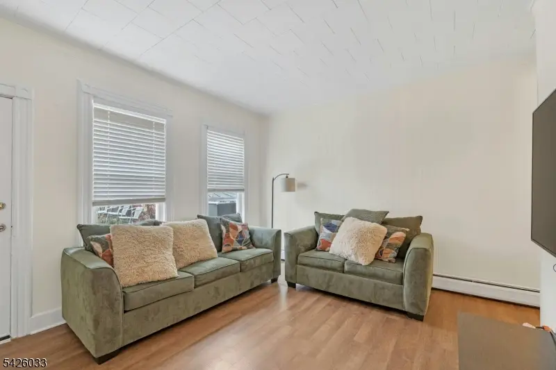 331 1/2 Forest, Kearny, NJ 07032 - #3