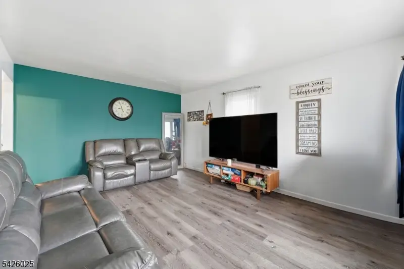 721 E Curtis St, Linden, NJ 07036 - #3