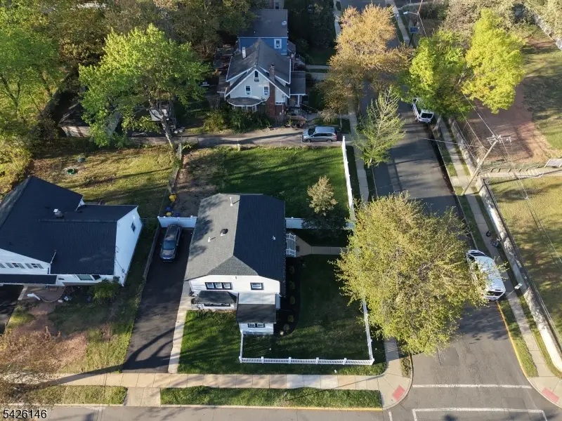 266 Elm Ave, Teaneck, NJ 07666 - #2