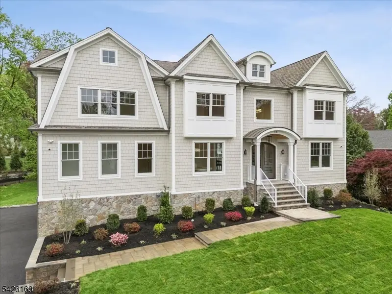 34 Crestview Ave, Madison, NJ 07940 - #2