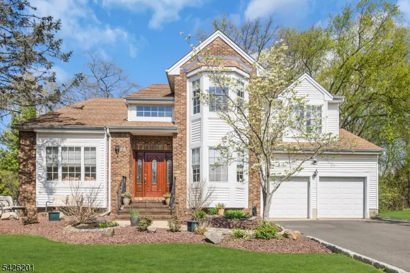 51 Oakland Rd, Old Bridge, NJ 08857 - #1