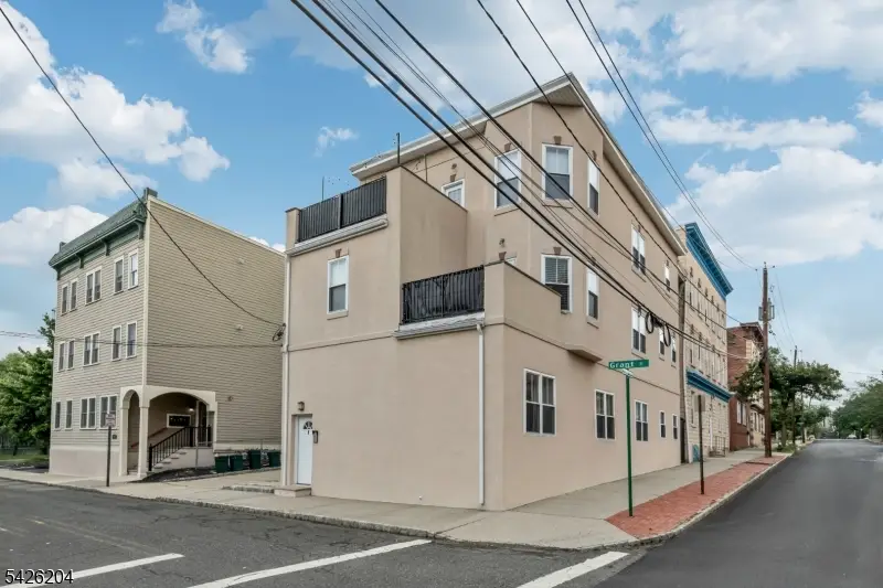 1 Grant St #1, Montclair, NJ 07042 - #1