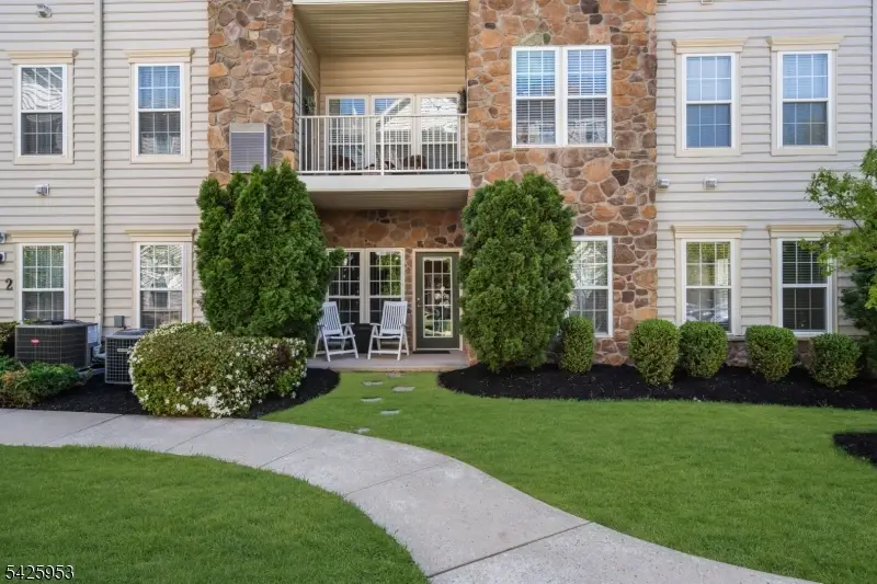 2 Steele Pl #202, Hillsborough, NJ 08844 - #2