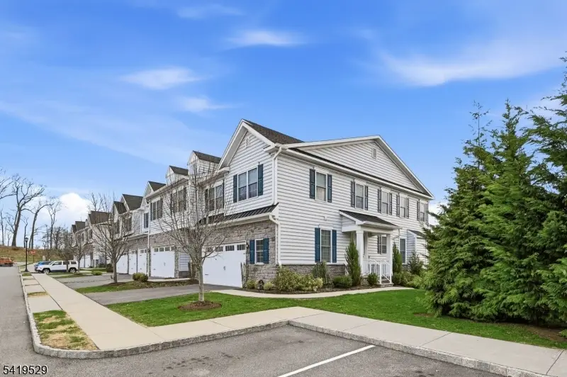 11 Lee Dr, Morris, NJ 07960 - #2