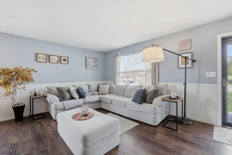 27 Lambert St, Washington, NJ 07882 - #3