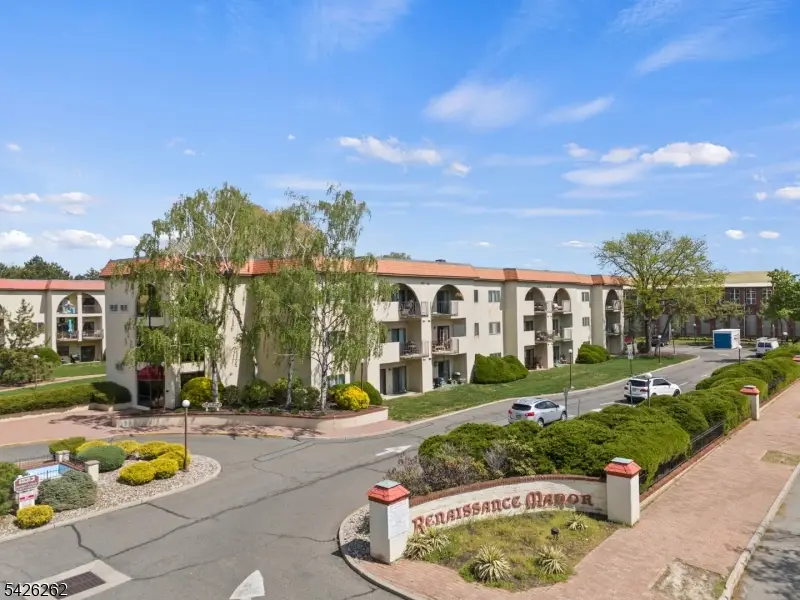 2 Ann St #203, Clifton, NJ 07013 - #2