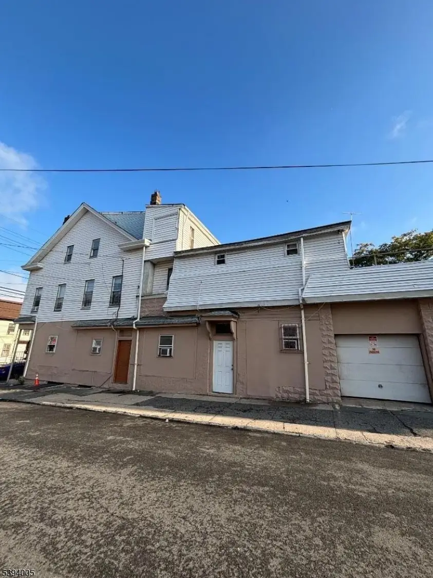 564 River St, Paterson, NJ 07524 - #2