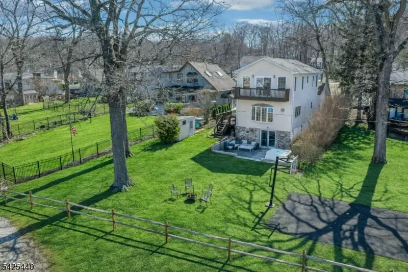32 Mcnabb Rd, Lake Hopatcong, NJ 07849 - #1