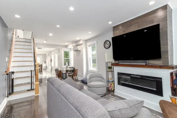 475 Locust Ave, Burlington City, NJ 08016