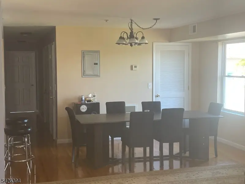 189 Astor St, Newark, NJ 07114 - #1