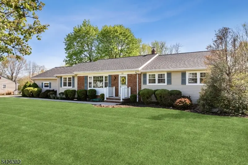 23 Strawberry Ln, Blackwells Mills, NJ 08844 - #1