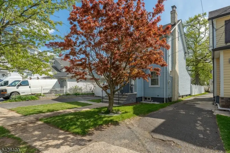 8 Melrose Ter, Elizabeth, NJ 07208 - #3