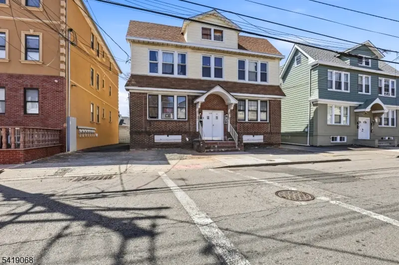 124 Paine Ave, Irvington, NJ 07111 - #2