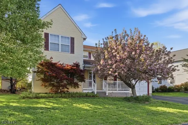 6 Shoshoni Way, Branchburg Twp., NJ 08876